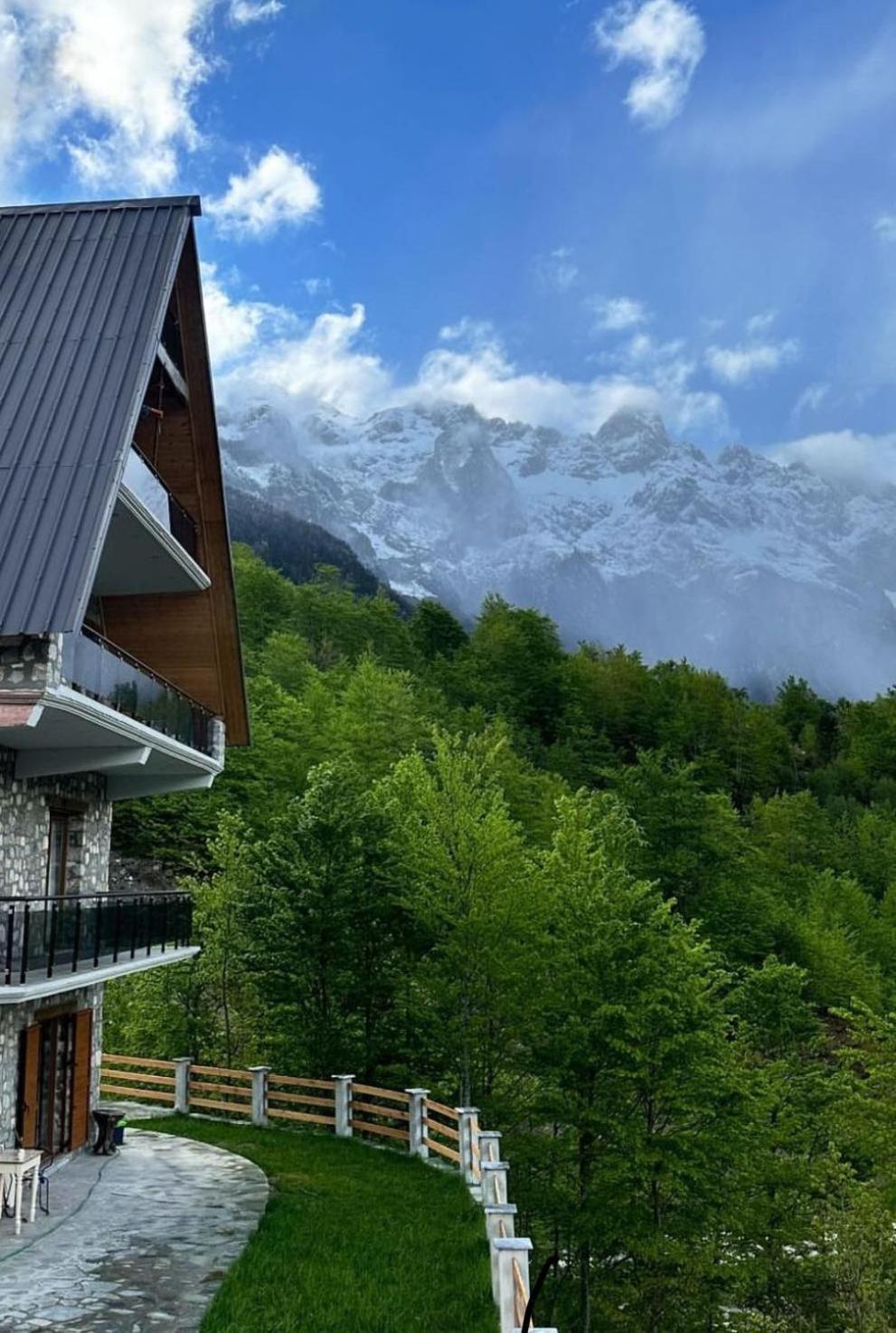 Valter & Drita'S Guesthouse Theth Exteriér fotografie